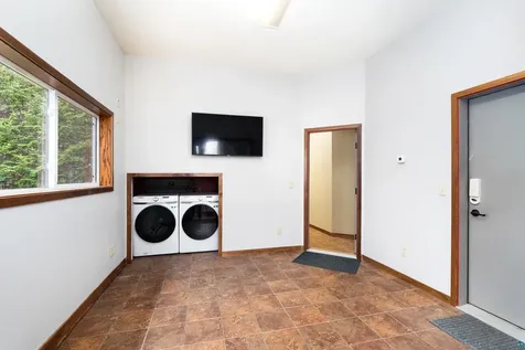 878 Old North Shore Road Two Harbors MN 55616
