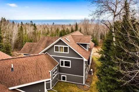 878 Old North Shore Road Two Harbors MN 55616