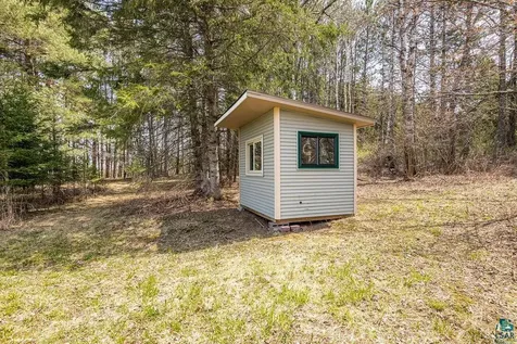 7 North Cloquet Road Esko MN 55733