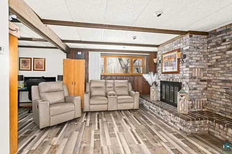 9105 Falcon Street Duluth MN 55808