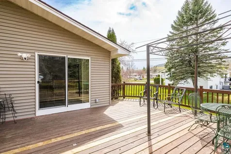 9105 Falcon Street Duluth MN 55808