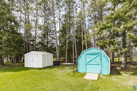 1 Ridge Road Esko MN 55733