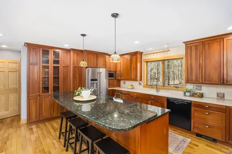5541 Industrial Road Duluth MN 55811