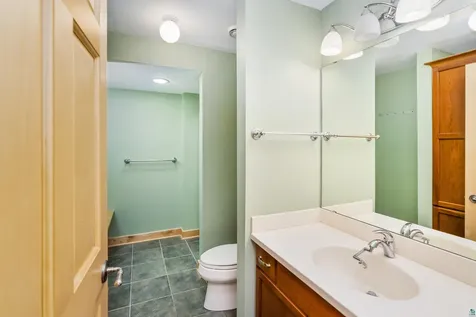 5541 Industrial Road Duluth MN 55811