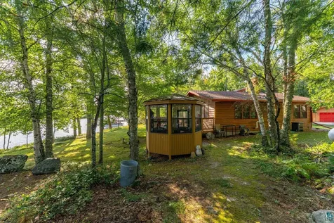 8947 E Wakemup Village Road Cook MN 55723