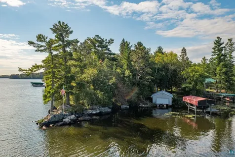 8947 E Wakemup Village Road Cook MN 55723