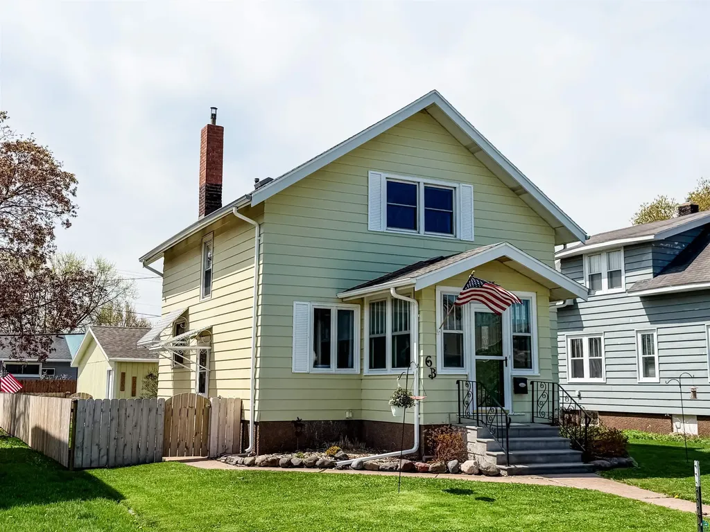 6 B Hayes Court Superior WI 54880