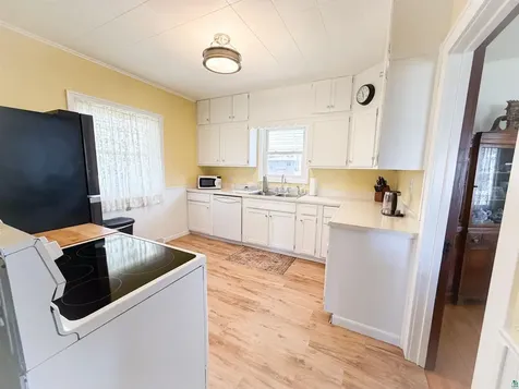 6 B Hayes Court Superior WI 54880