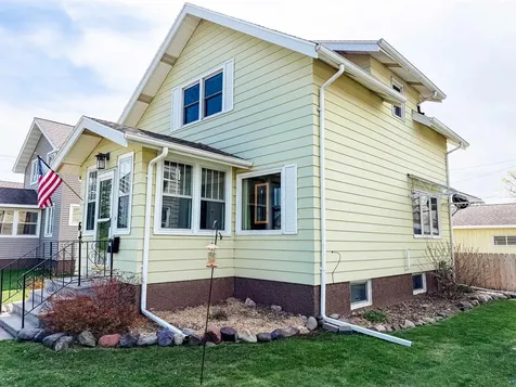 6 B Hayes Court Superior WI 54880