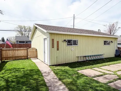 6 B Hayes Court Superior WI 54880