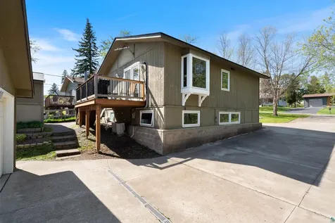 5306 Ivanhoe Street Duluth MN 55804
