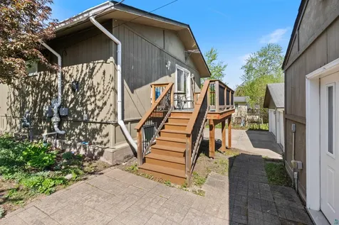 5306 Ivanhoe Street Duluth MN 55804