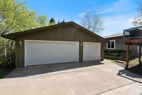 5306 Ivanhoe Street Duluth MN 55804