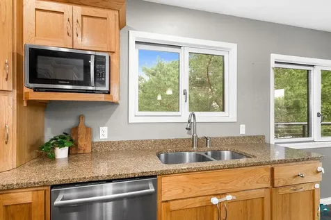 4180 Waters Edge Drive Duluth MN 55803