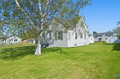 3019 N 21st Street Superior WI 54880