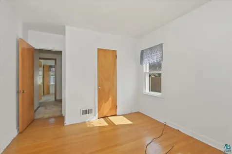3019 N 21st Street Superior WI 54880