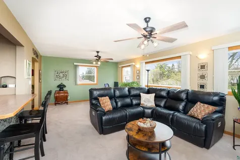 1815 Piedmont Avenue Duluth MN 55811