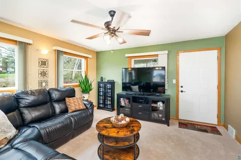 1815 Piedmont Avenue Duluth MN 55811