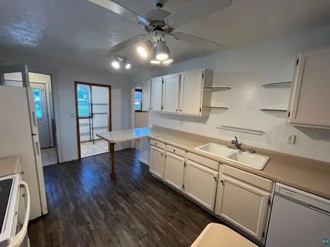 713 E 7th Street Duluth MN 55805