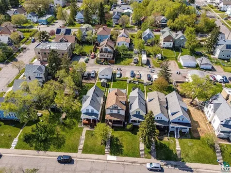 713 E 7th Street Duluth MN 55805