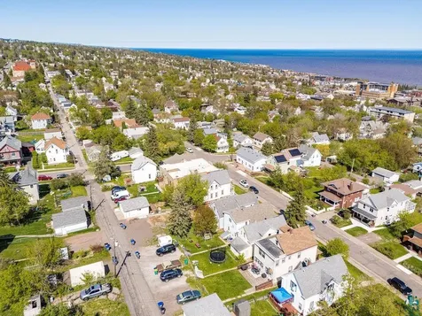 713 E 7th Street Duluth MN 55805