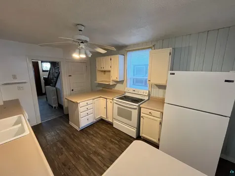 713 E 7th Street Duluth MN 55805