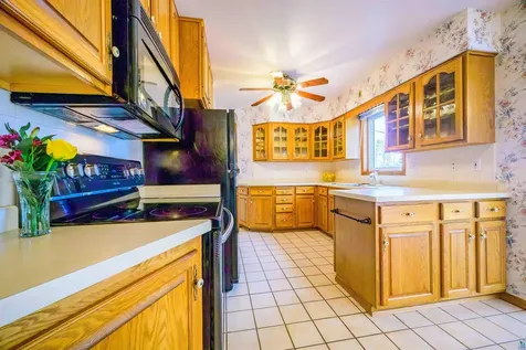 5014 Avondale Street Duluth MN 55804