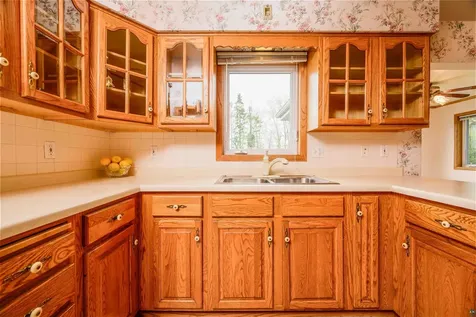 5014 Avondale Street Duluth MN 55804