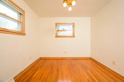 5014 Avondale Street Duluth MN 55804