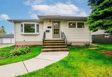 5014 Avondale Street Duluth MN 55804