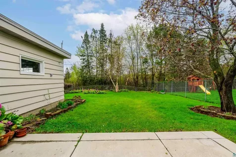 5014 Avondale Street Duluth MN 55804