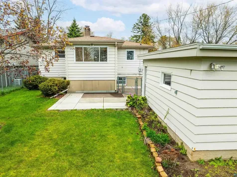 5014 Avondale Street Duluth MN 55804