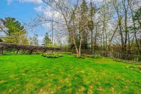 5014 Avondale Street Duluth MN 55804
