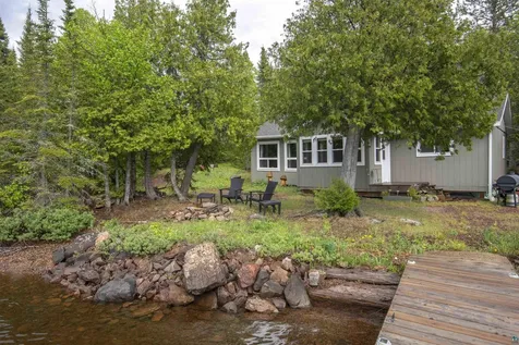 89 Boulder Boulevard Hovland MN 55606