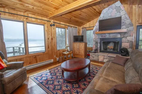 12586 Gunflint Trail Grand Marais MN 55604