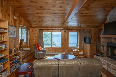 12586 Gunflint Trail Grand Marais MN 55604