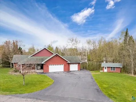 23 Amanda Drive Esko MN 55733