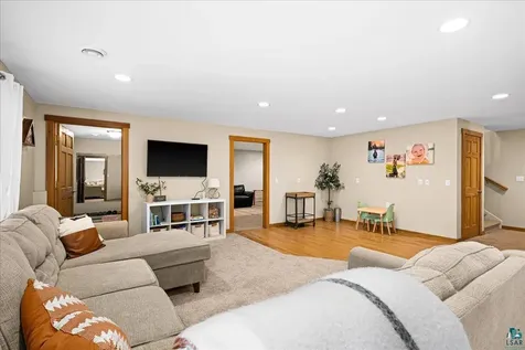 23 Amanda Drive Esko MN 55733