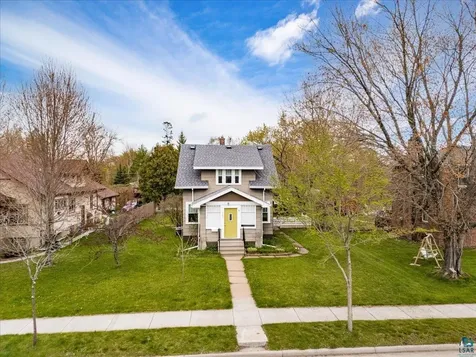 903 E 5th Street Superior WI 54880