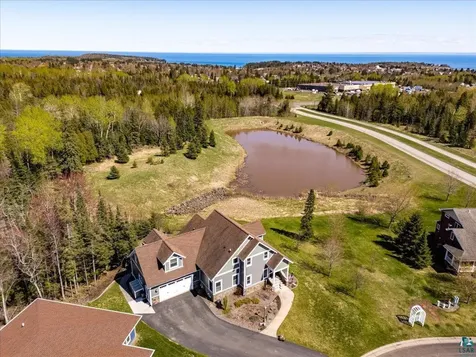 1305 Harbor Hills Drive Two Harbors MN 55616