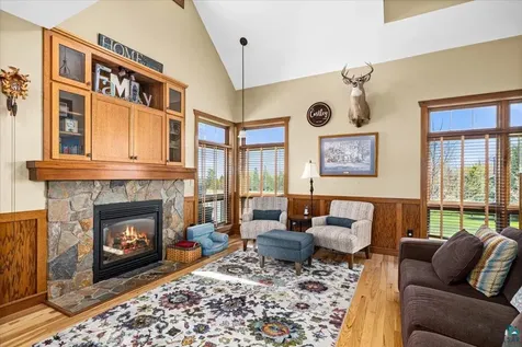 1305 Harbor Hills Drive Two Harbors MN 55616