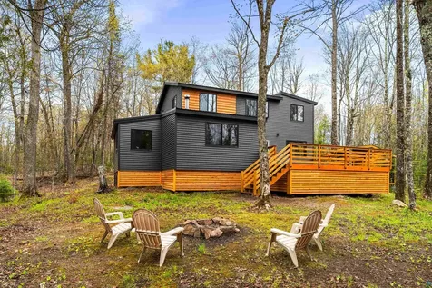 5915 Old Miller Trunk Highway Duluth MN 55811