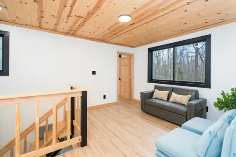 5915 Old Miller Trunk Highway Duluth MN 55811