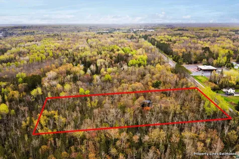 5915 Old Miller Trunk Highway Duluth MN 55811