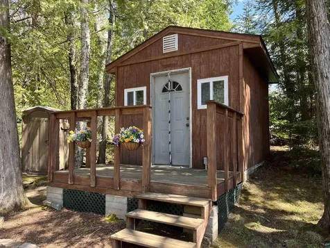 10493 Lake Drive Hibbing MN 55742