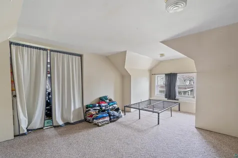 1432 E 4th Street Duluth MN 55805