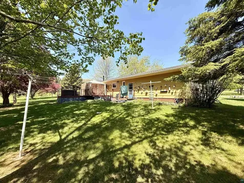 714 W 5th Street Washburn WI 54891