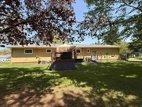 714 W 5th Street Washburn WI 54891