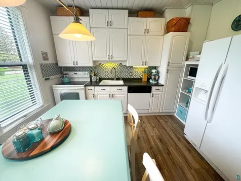 303 E 5th Street Washburn WI 54891