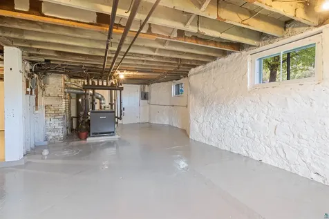1931 E Superior Street Duluth MN 55812